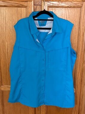 World Wide Sportsman Sleeveless Fishing Shirt Womens XL Blue Outdoor Top